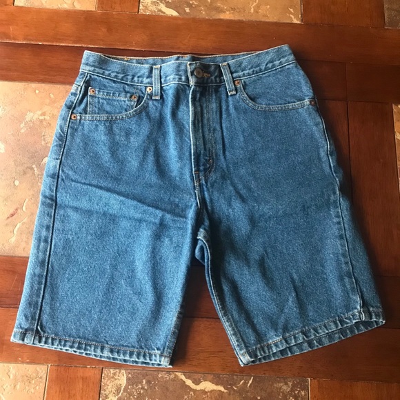 levis bermuda